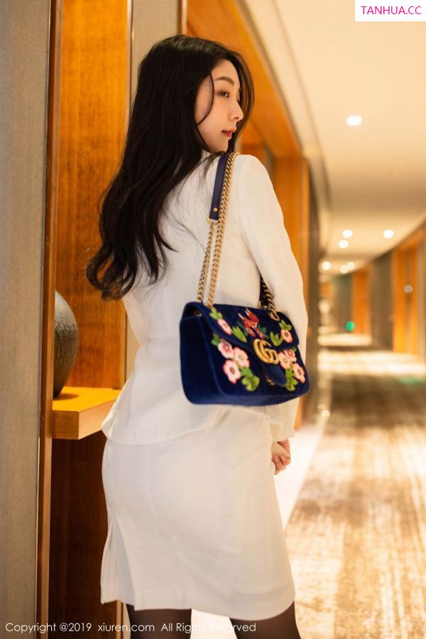 小琪  [XIUREN]高清写真图 2019.12.03 Angela小热巴第3张图片